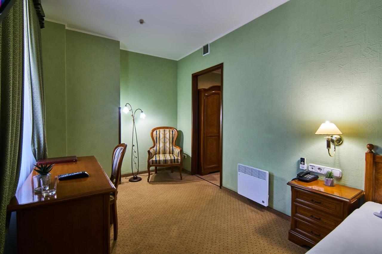 Art Hotel Academy دنيبروبيتروفسك المظهر الخارجي الصورة