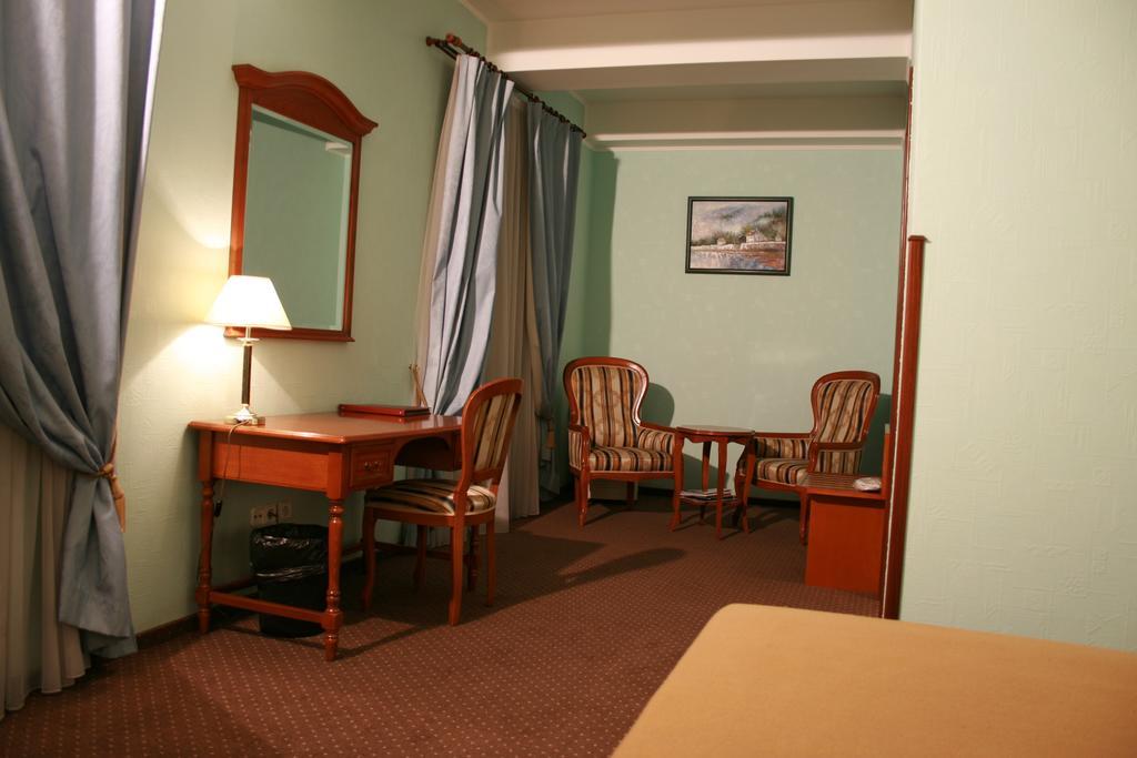 Art Hotel Academy دنيبروبيتروفسك المظهر الخارجي الصورة