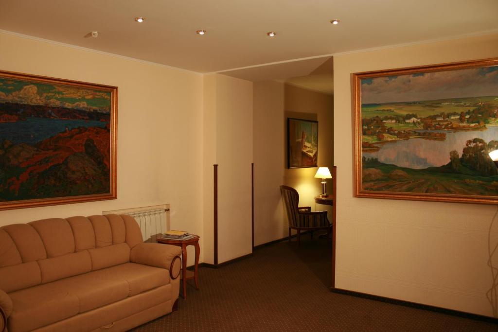 Art Hotel Academy دنيبروبيتروفسك الغرفة الصورة